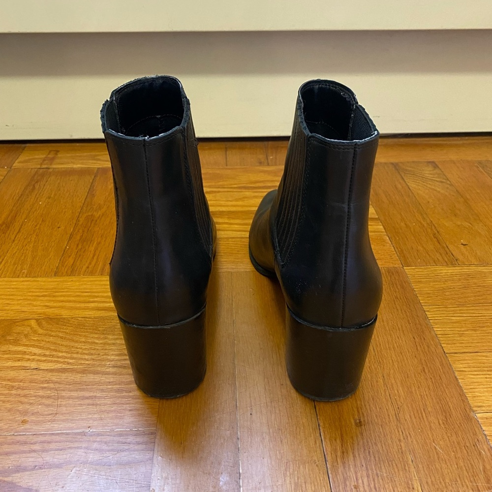 Steve Madden Booties - Picture 4 of 7